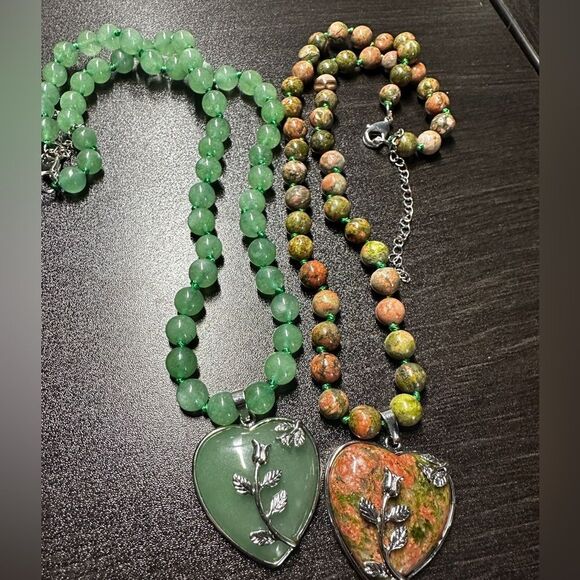 SALE! Pick one! Unakite Jasper or Aventurine stone and silver toned necklace! - Picture 1 of 7